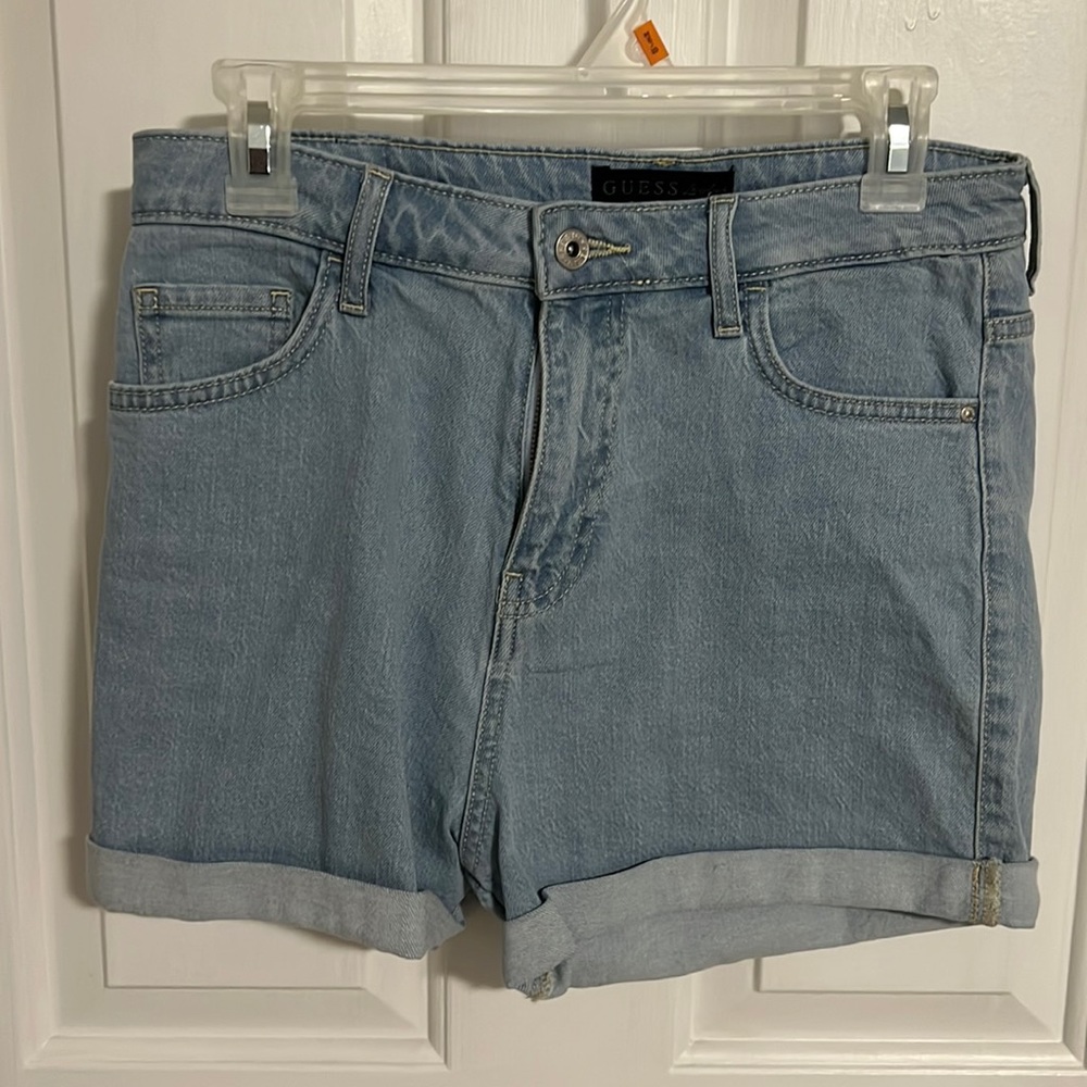 Guess jean shorts. EUC size 29. Light blue